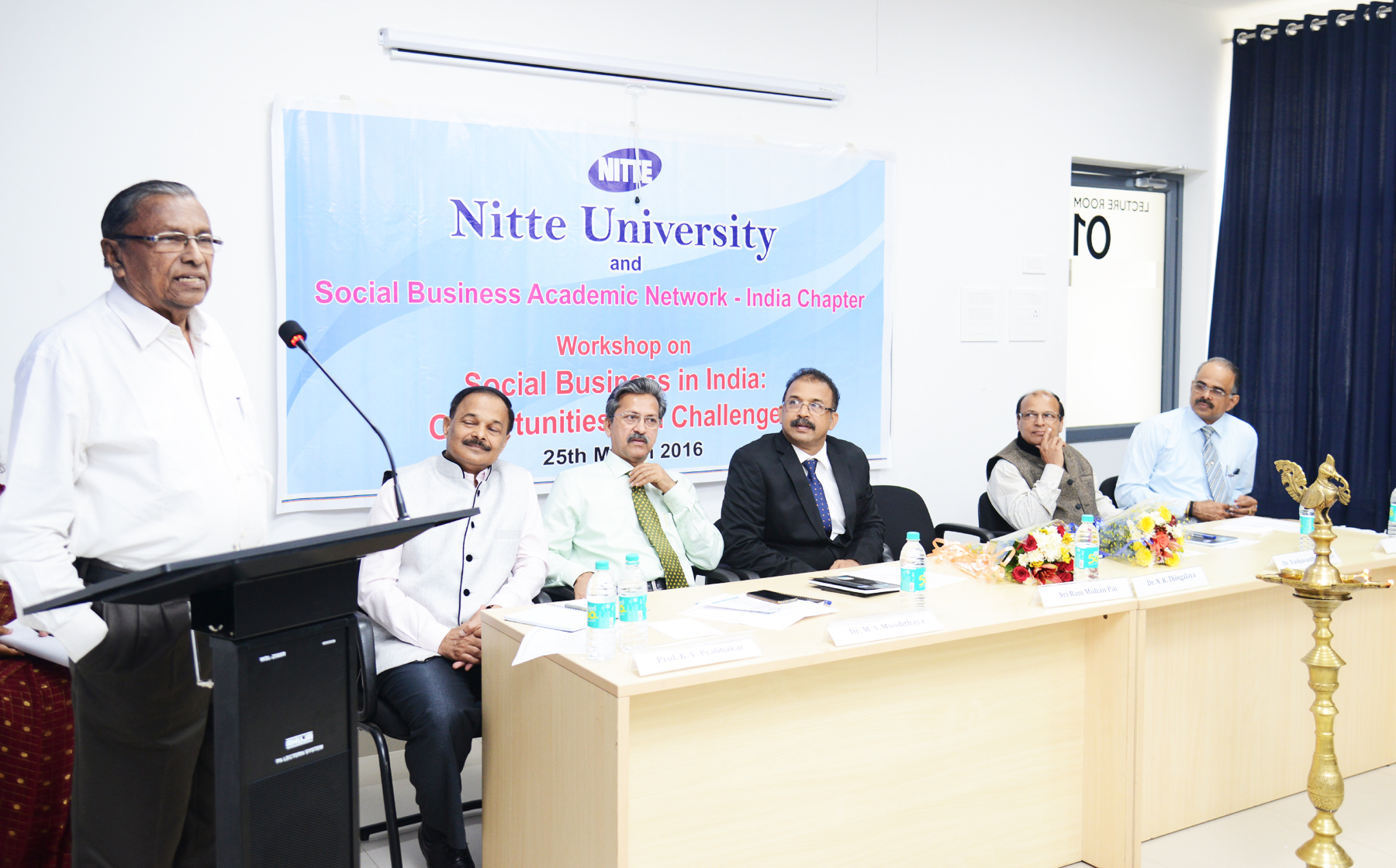 ಸಾಮಾಜಿಕ ಹೊಣೆಗಾರಿಕೆಯ ಉದ್ಯಮಗಳು ಹೆಚ್ಚಲಿ : ಡಾ.ತಿಂಗಳಾಯ